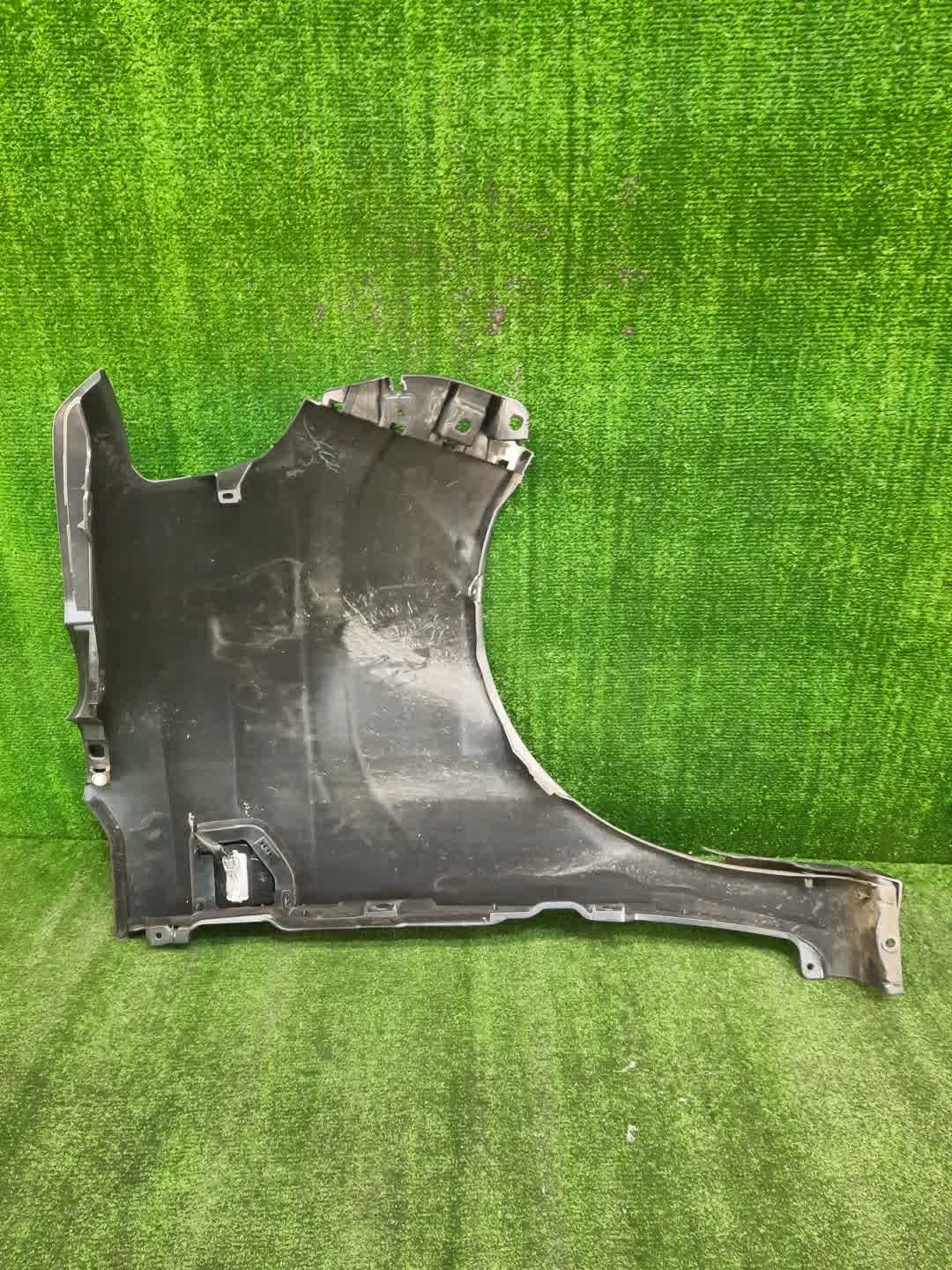 Крыло левое переднее DAIHATSU PIXIS MEGA, HIJET CADDIE, WAKE LA700A, LA710A, LA700V, LA710V, LA710S, LA700S 0419 3 ракурс