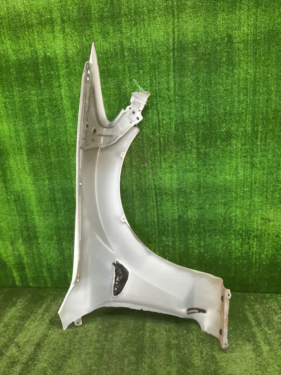 Крыло левое переднее MAZDA RX-8 SE3P 0510 4 ракурс