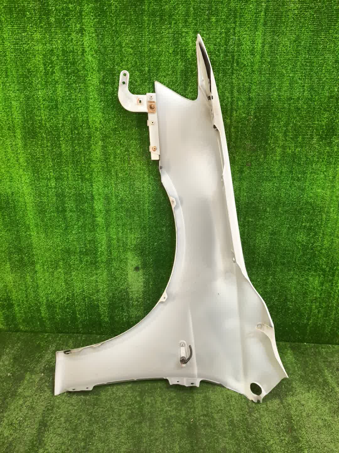 Крыло правое переднее MITSUBISHI LANCER, GALANT FORTIS CY4A, CY2A, CY3A, CY6A, CX6A, CX4A, CX3A 0859 3 ракурс