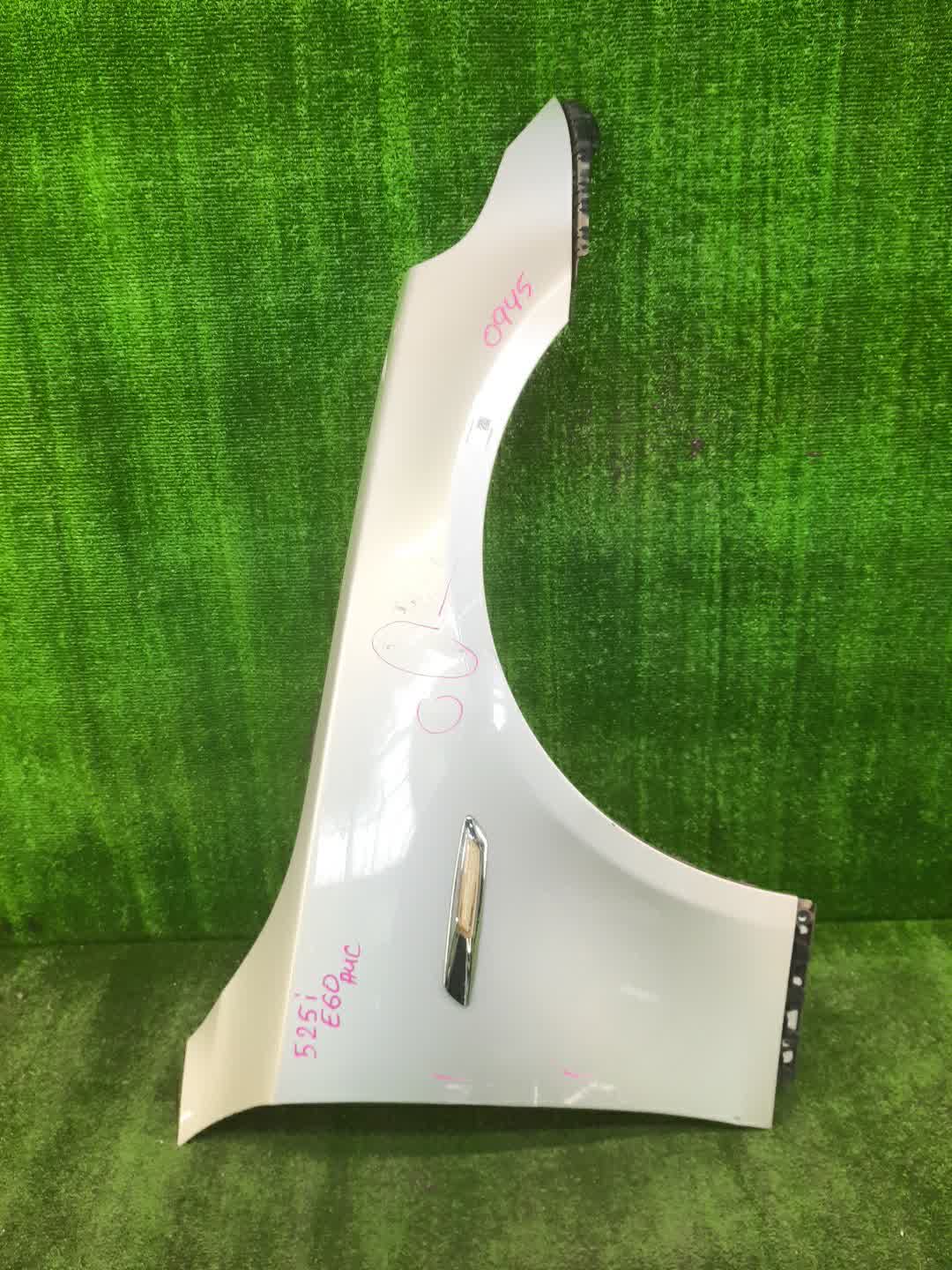Крыло правое переднее BMW 5-Series, 530i, 540i, 520i, 523i, 525i, 530xi, 545i, 550i, 525xi E61, E60 0945 1 ракурс