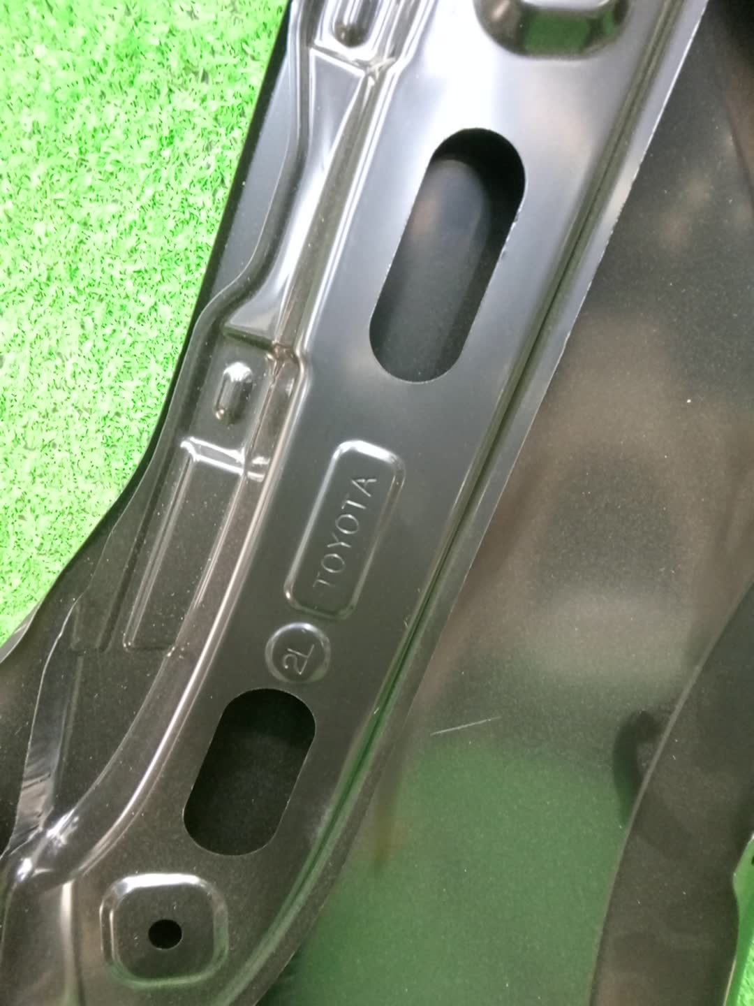 Крыло левое переднее TOYOTA PRIUS ZVW50, ZVW51, ZVW55 53802-47100 3 ракурс