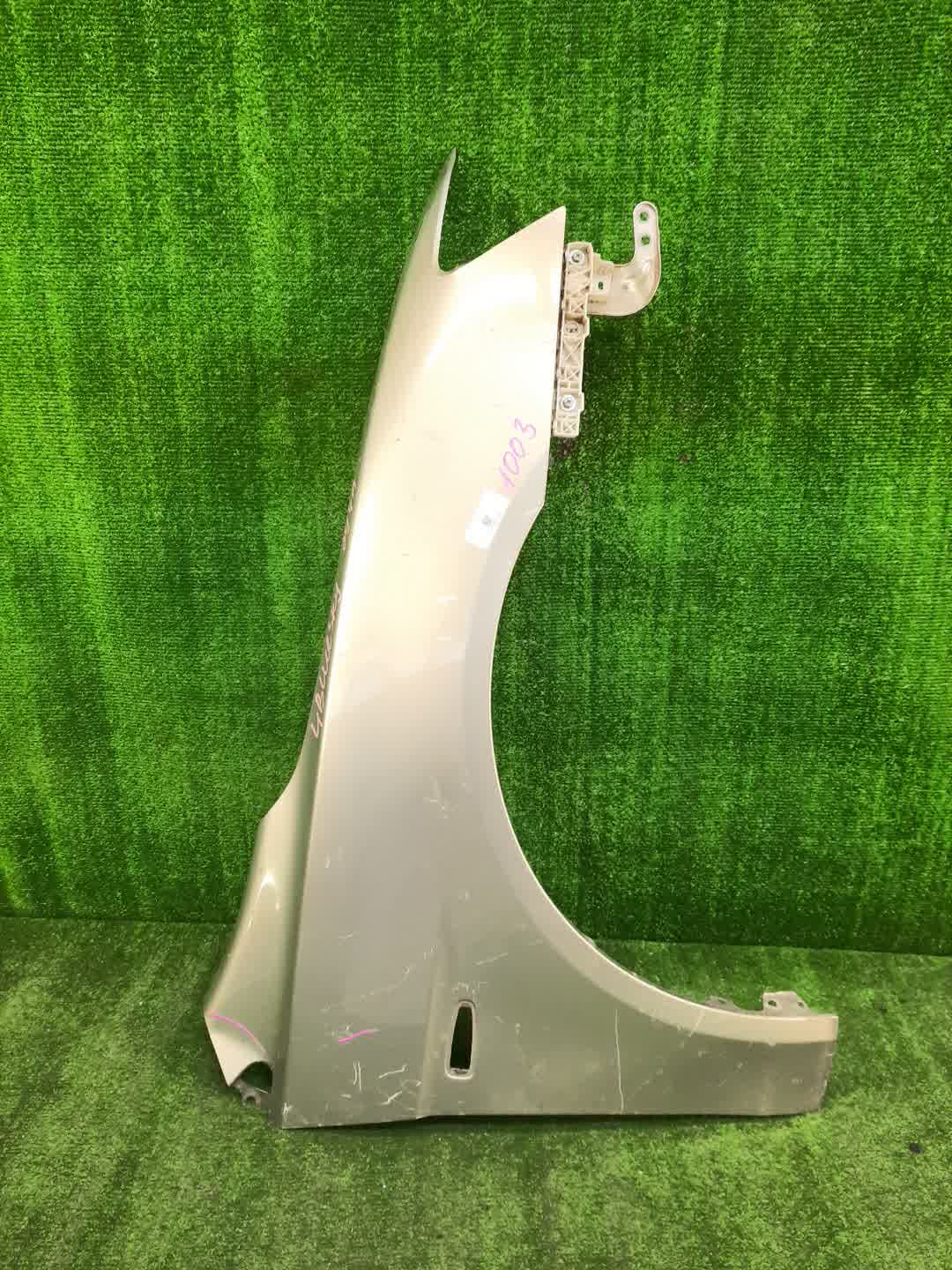 Крыло правое переднее MITSUBISHI LANCER, GALANT FORTIS CY4A, CY2A, CY3A, CY6A, CX6A, CX4A, CX3A 1003 1 ракурс