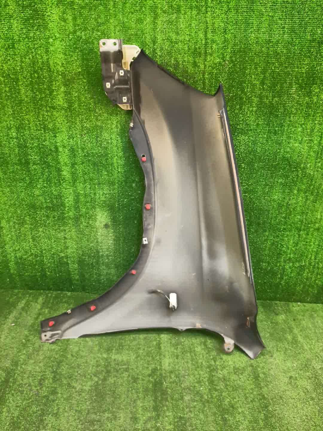 Крыло правое переднее HONDA CR-V RD7, RD6 1083 4 ракурс