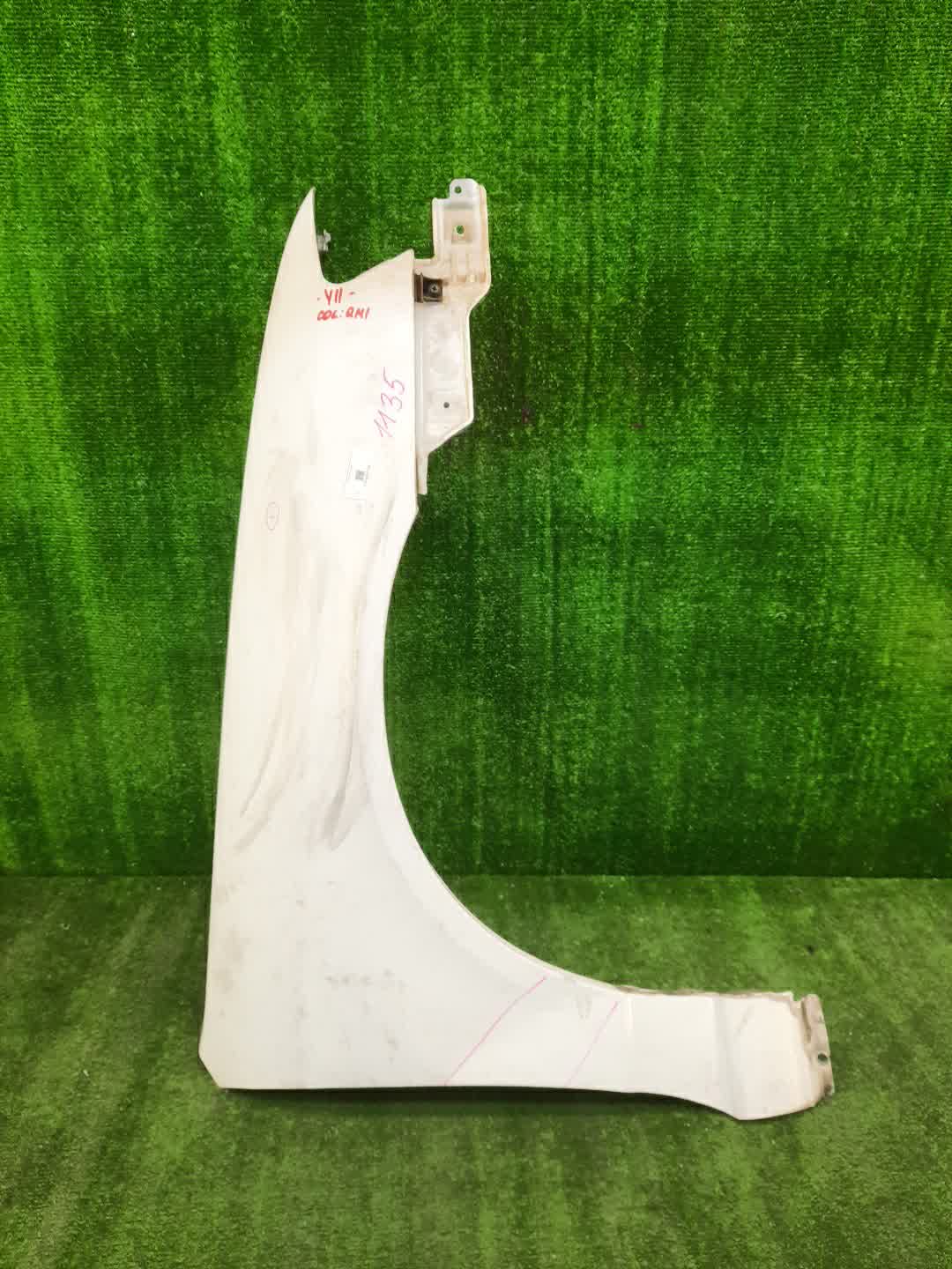 Крыло правое переднее NISSAN FAMILIA, AD, WINGROAD Y11, VFY11, VY11, VHNY11, VENY11, VGY11, VEY11, WFY11, WHNY11, WPY11, WHY11 1135 1 ракурс Крыло правое переднее NISSAN FAMILIA, AD, WINGROAD Y11, VFY11, VY11, VHNY11, VENY11, VGY11, VEY11, WFY11, WHNY11, WPY11, WHY11 1135 1 ракурс