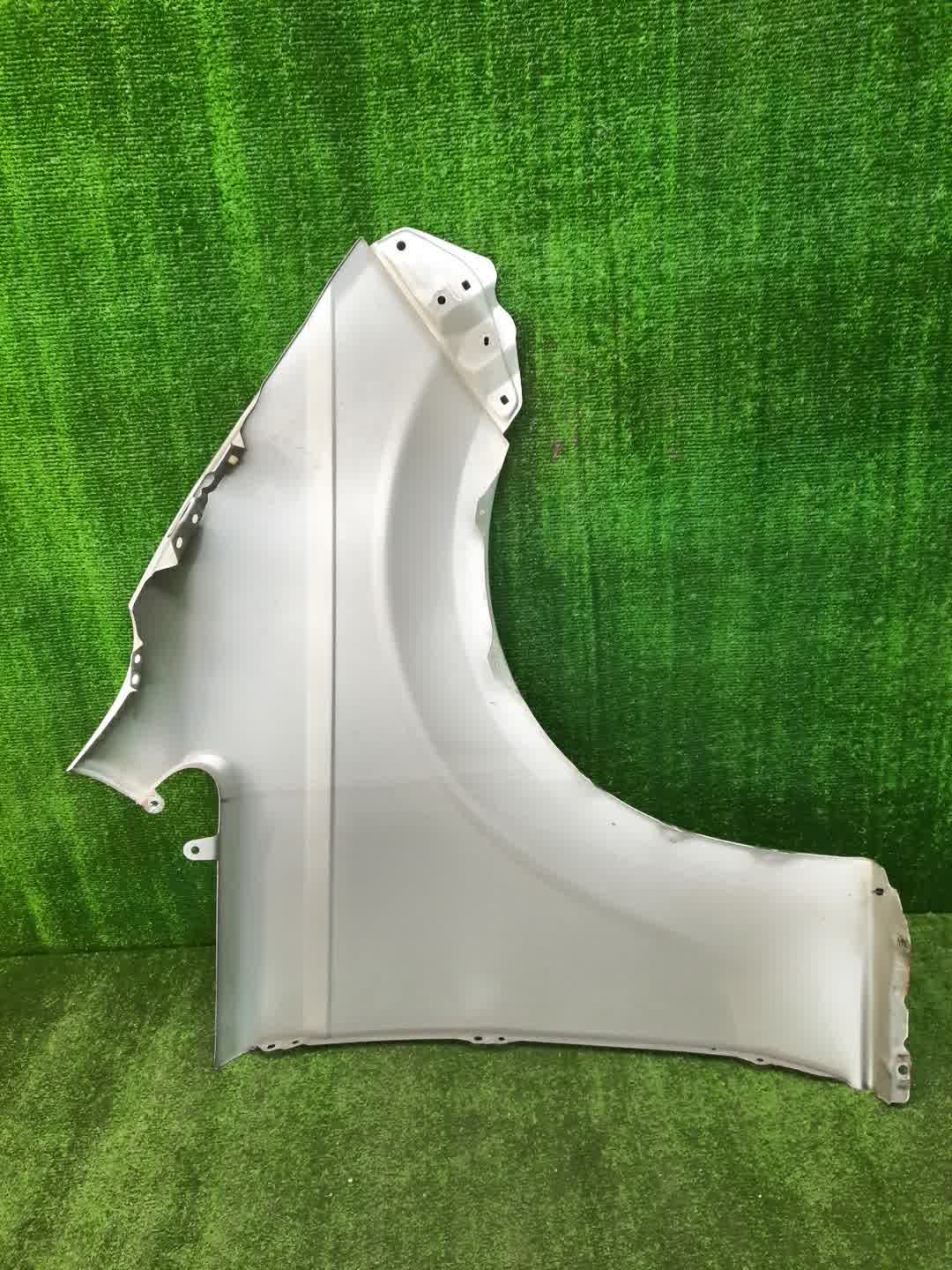 Крыло левое переднее TOYOTA SPADE NCP141, NSP140, NSP141, NCP145 1410 4 ракурс