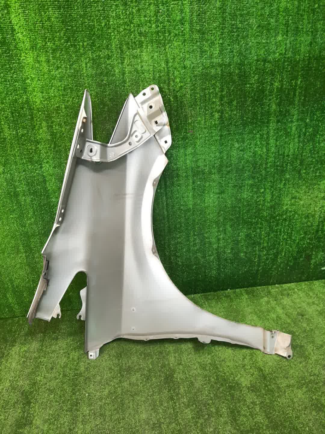 Крыло левое переднее TOYOTA PRIUS ZVW30 1414 3 ракурс