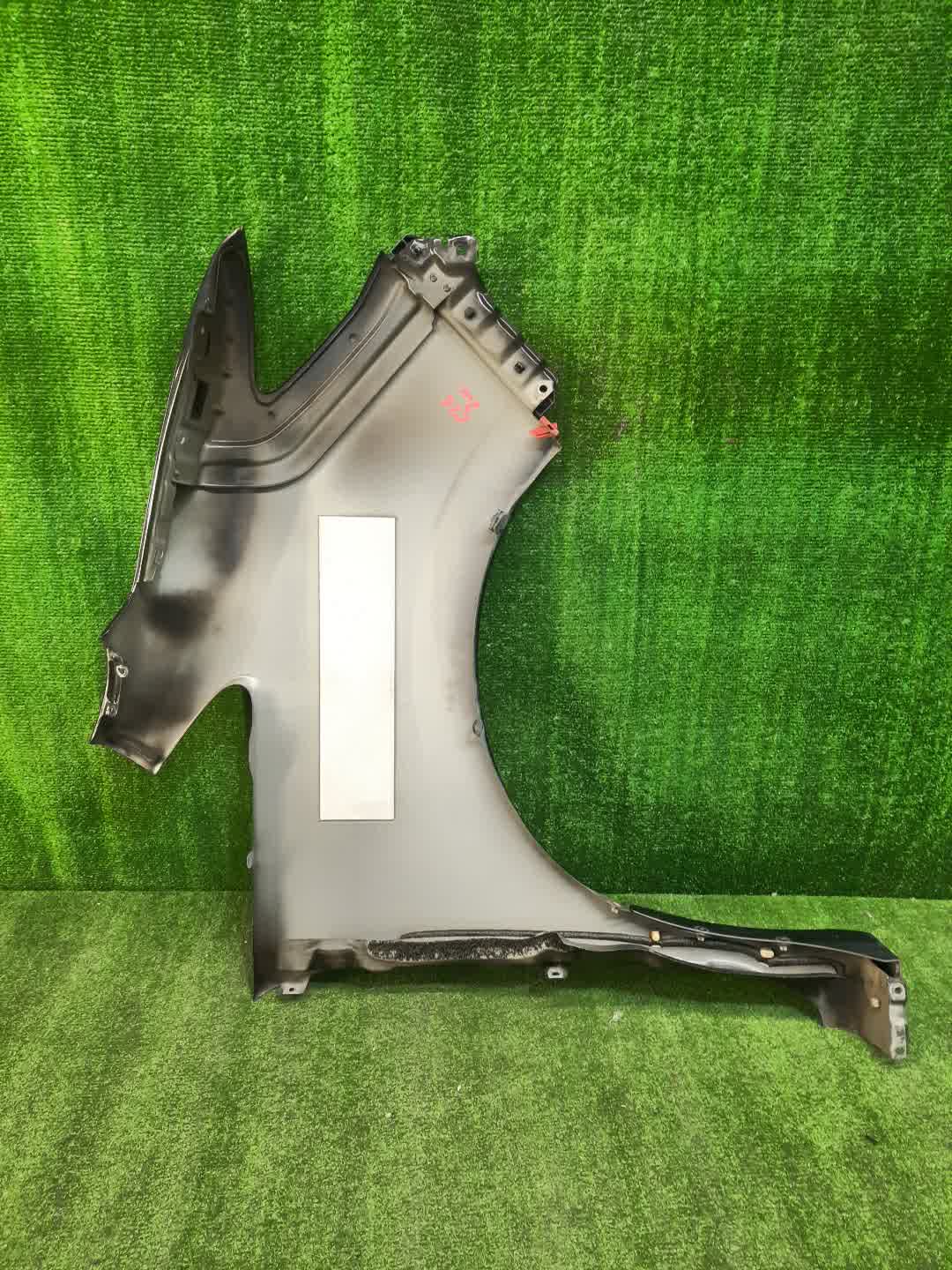 Крыло левое переднее NISSAN SERENA C26 1463 4 ракурс