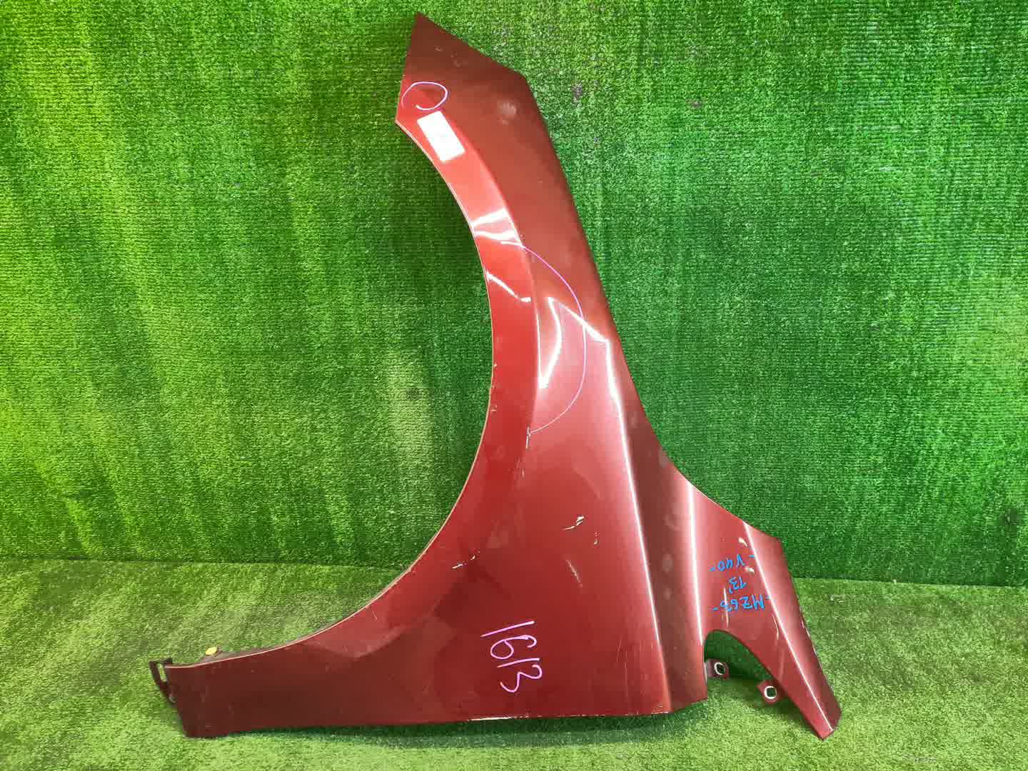 Крыло левое переднее VOLVO V40 MZ63, MV, MV48 1613 1 ракурс