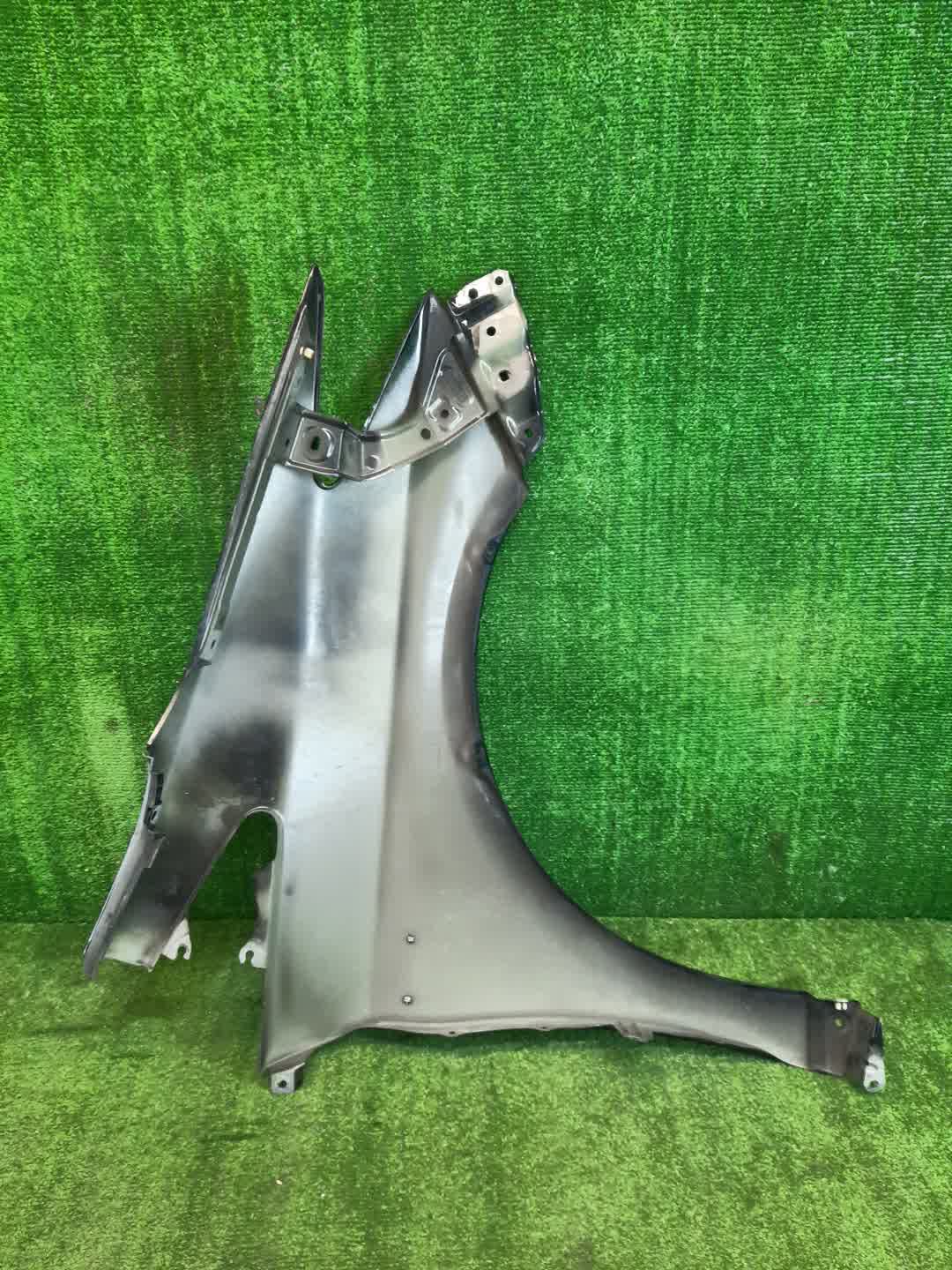 Крыло левое переднее TOYOTA PRIUS ZVW30 1795 3 ракурс