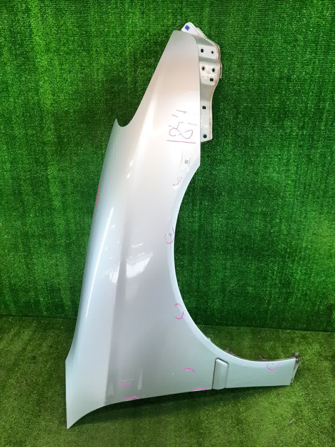 Крыло правое переднее TOYOTA WINDOM MCV30 1844 1 ракурс