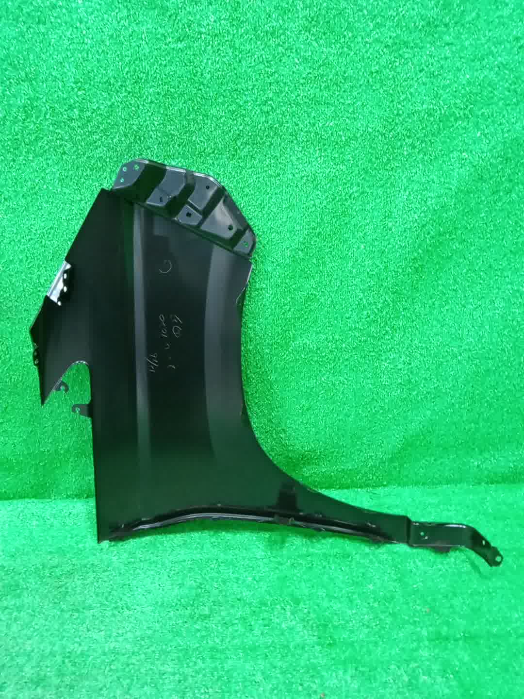 Крыло левое переднее TOYOTA VOXY MZRA90W 53812-V1020 2 ракурс