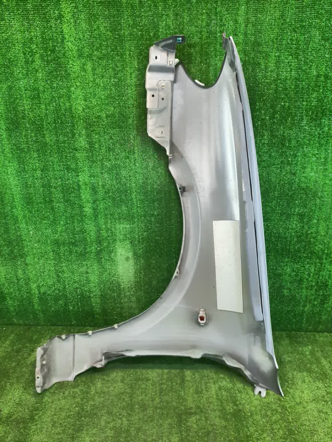 Крыло правое переднее NISSAN BLUEBIRD SYLPHY G10, QG10, FG10, TG10, QNG10 1925 3 ракурс