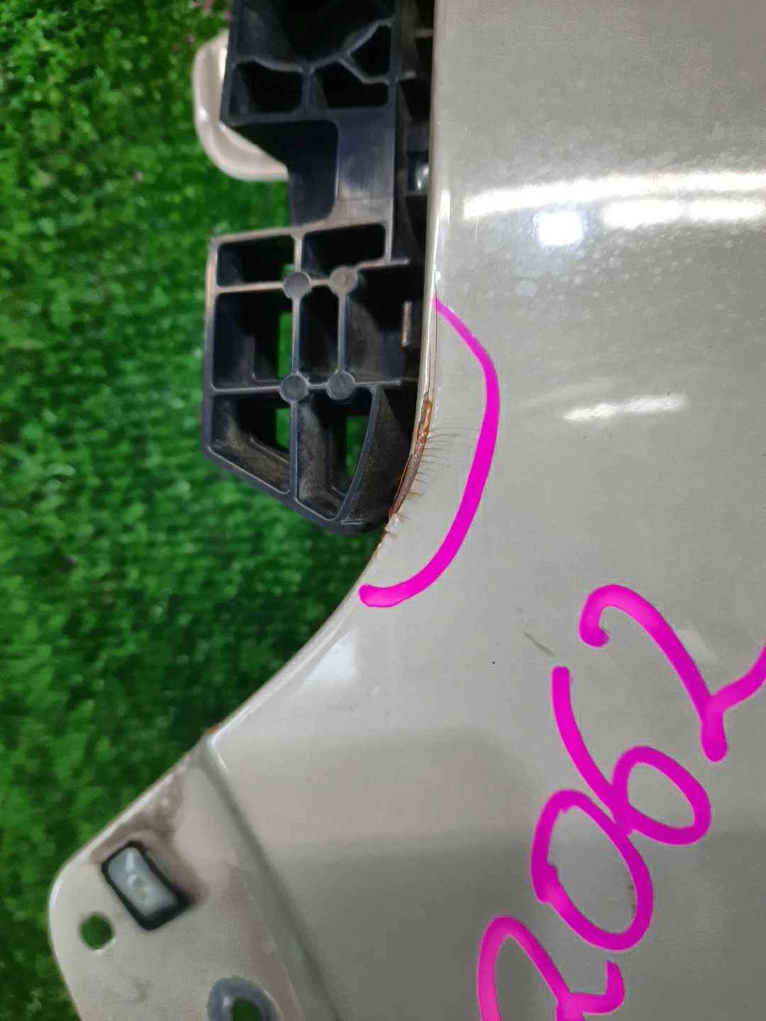 Крыло левое переднее SUZUKI ALTO LAPIN HE33S 2062 2 ракурс