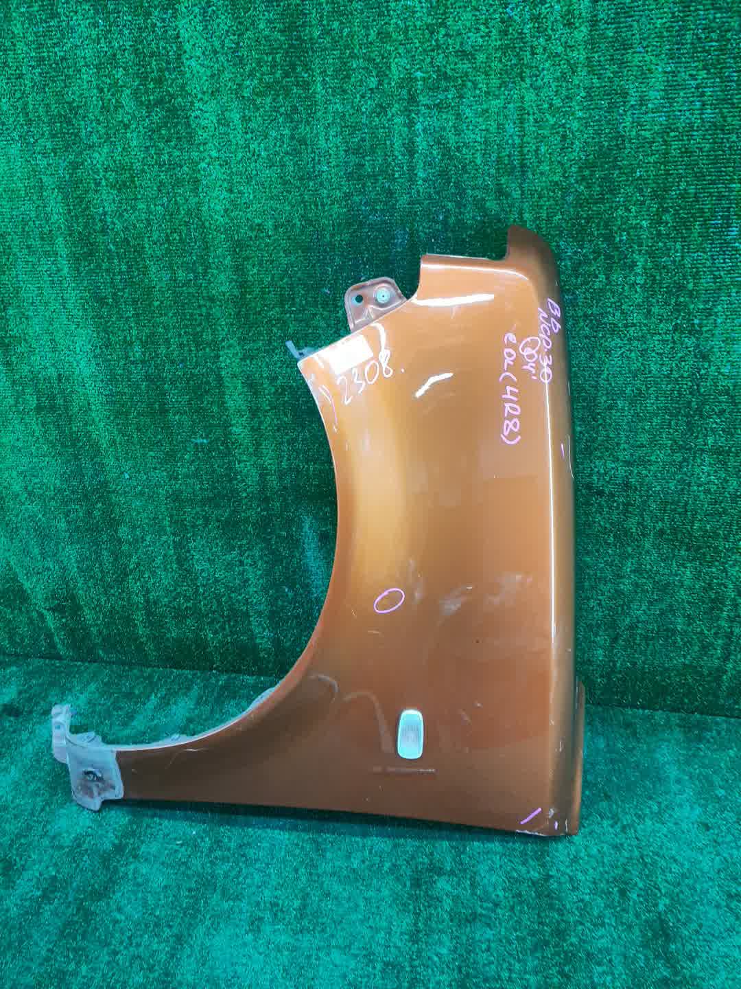 Крыло левое переднее TOYOTA BB NCP30, NCP31, NCP35 2308 1 ракурс