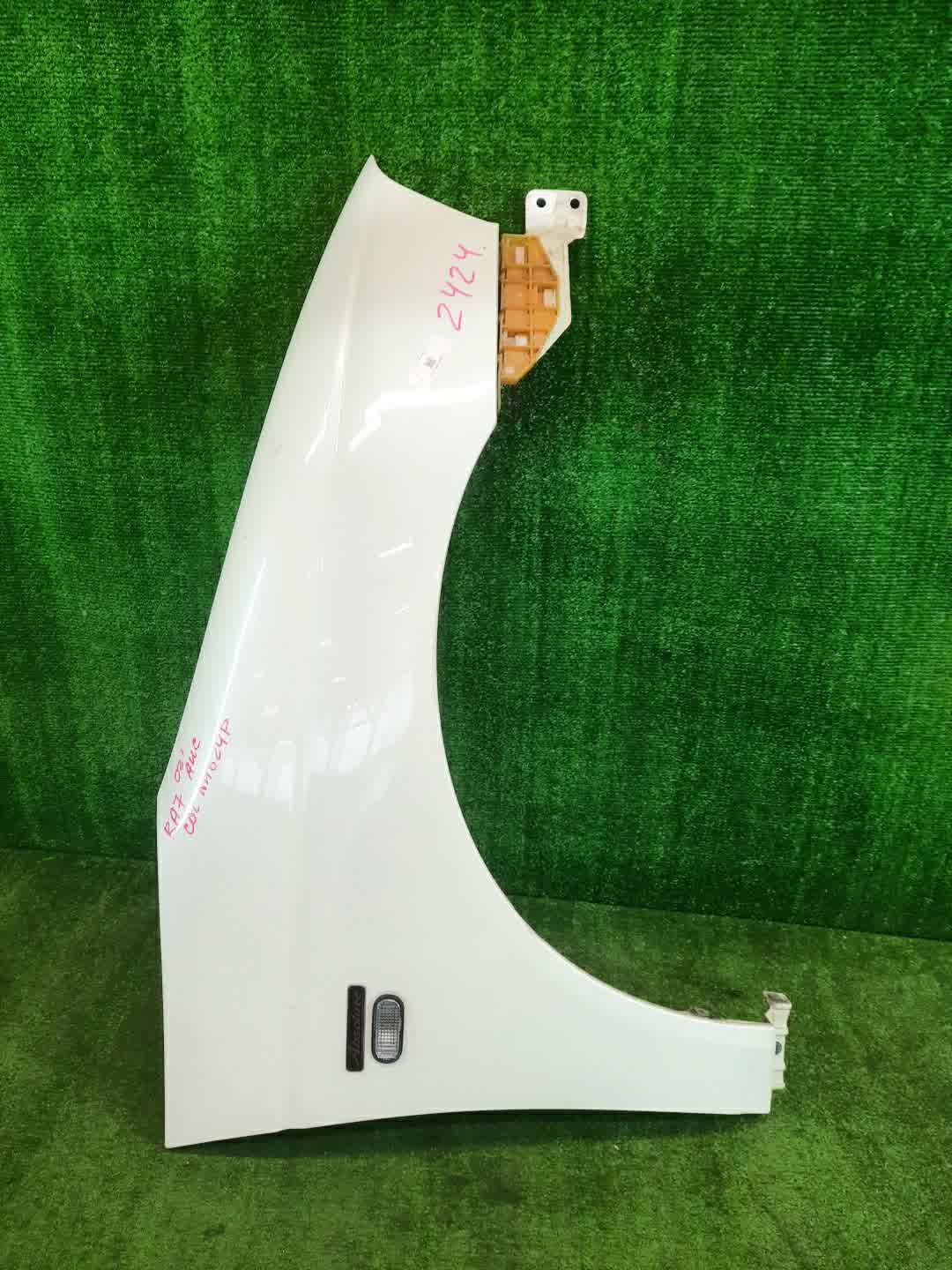 Крыло правое переднее HONDA ODYSSEY RA6, RA8, RA7, RA9 2424 1 ракурс