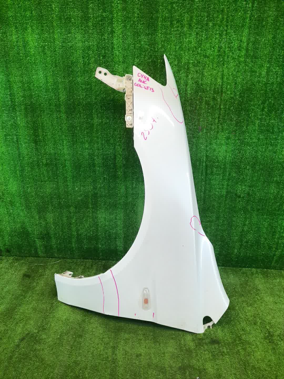 Крыло левое переднее MITSUBISHI LANCER, GALANT FORTIS CY4A, CY2A, CY3A, CY6A, CX6A, CX4A, CX3A 2507 1 ракурс