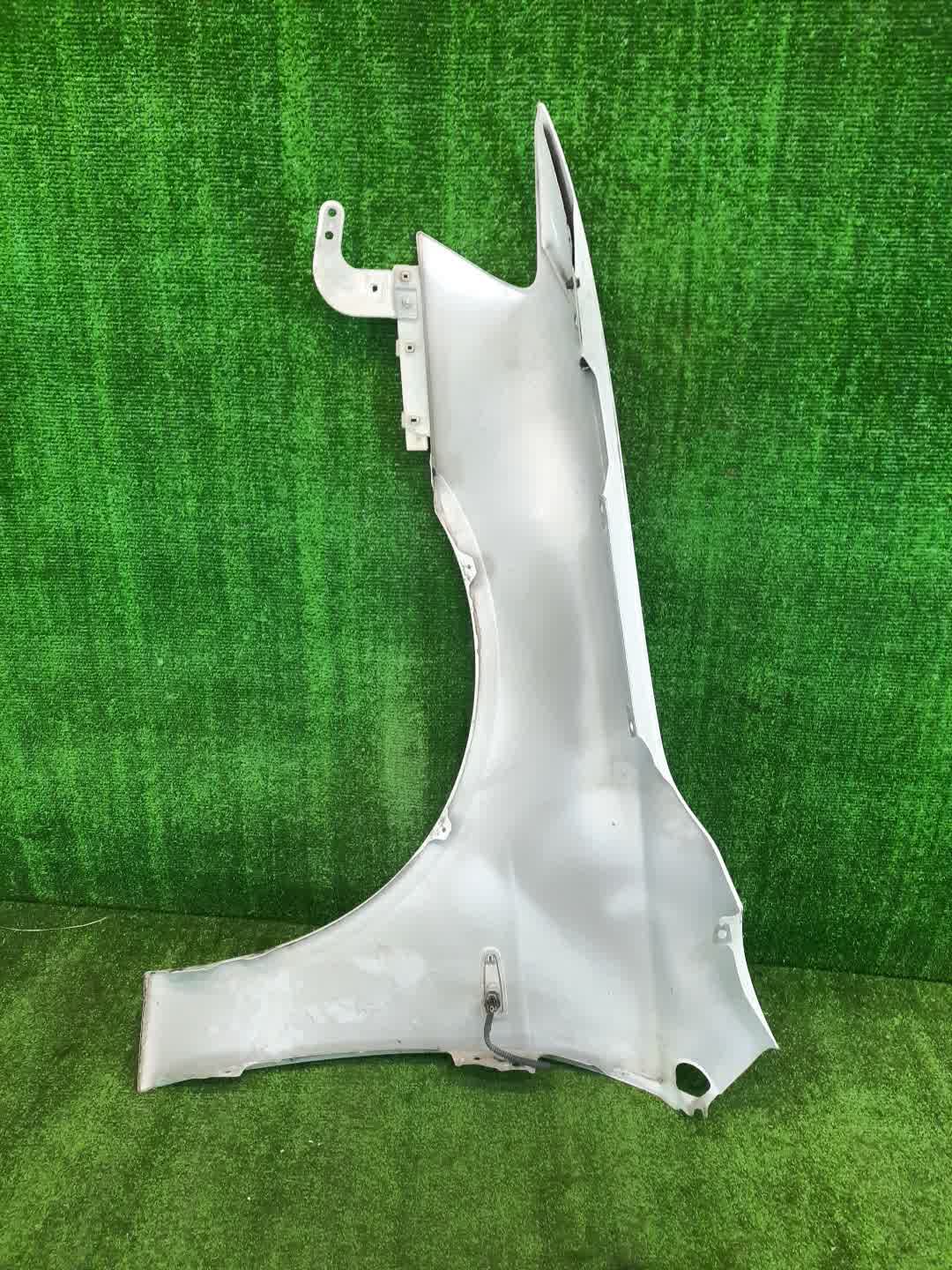 Крыло правое переднее MITSUBISHI LANCER, GALANT FORTIS CY4A, CY2A, CY3A, CY6A, CX6A, CX4A, CX3A 2511 4 ракурс