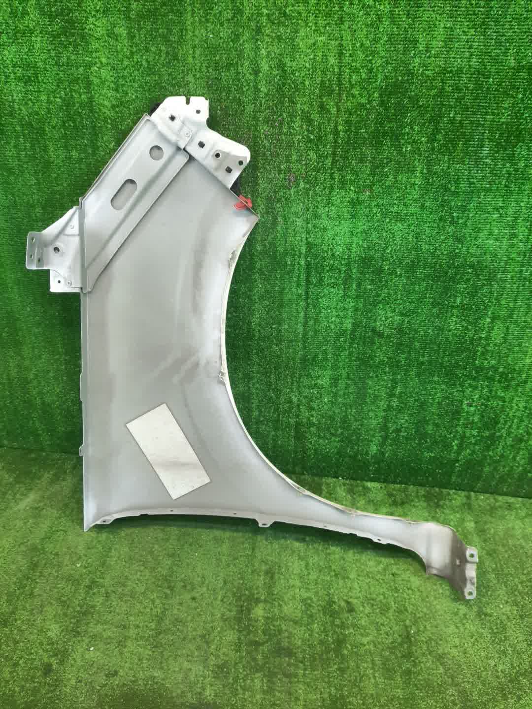 Крыло левое переднее NISSAN SERENA C27 2765 2 ракурс