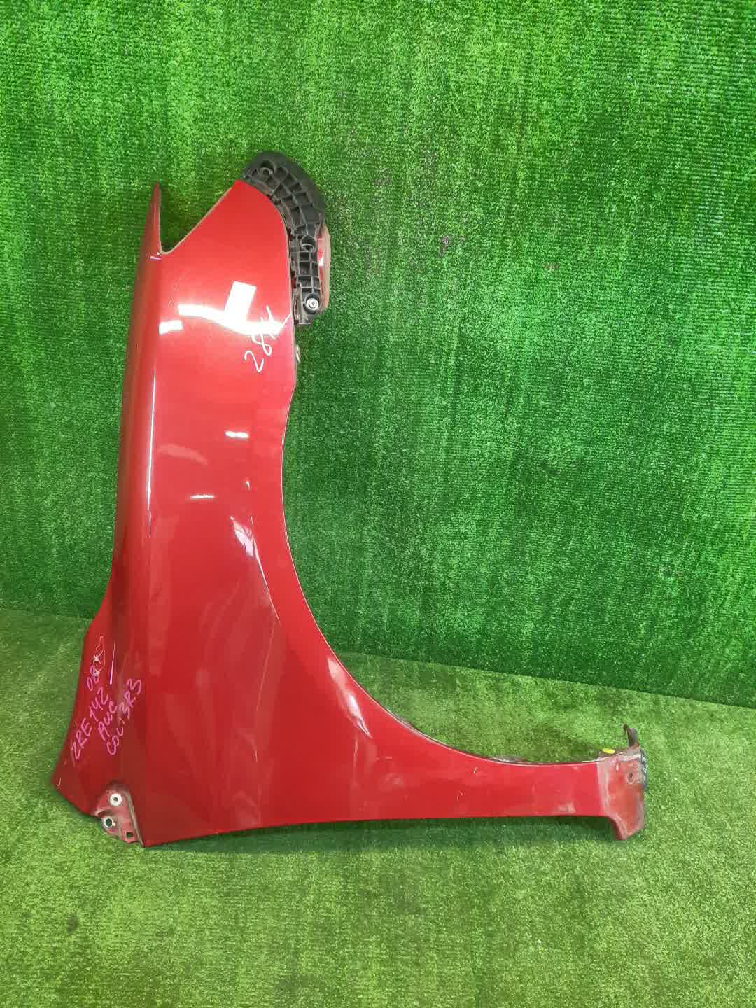 Крыло правое переднее TOYOTA COROLLA FIELDER, COROLLA  AXIO ZRE144G, ZRE142G, NZE144G, NZE141G, NZE141, NZE144, ZRE142, ZRE144 2811 1 ракурс