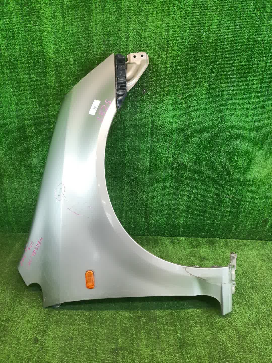 Крыло правое переднее HONDA STREAM RN2, RN1, RN3, RN4, RN5 2825 1 ракурс