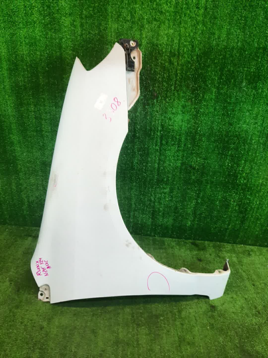 Крыло правое переднее TOYOTA COROLLA RUNX NZE121 3308 1 ракурс