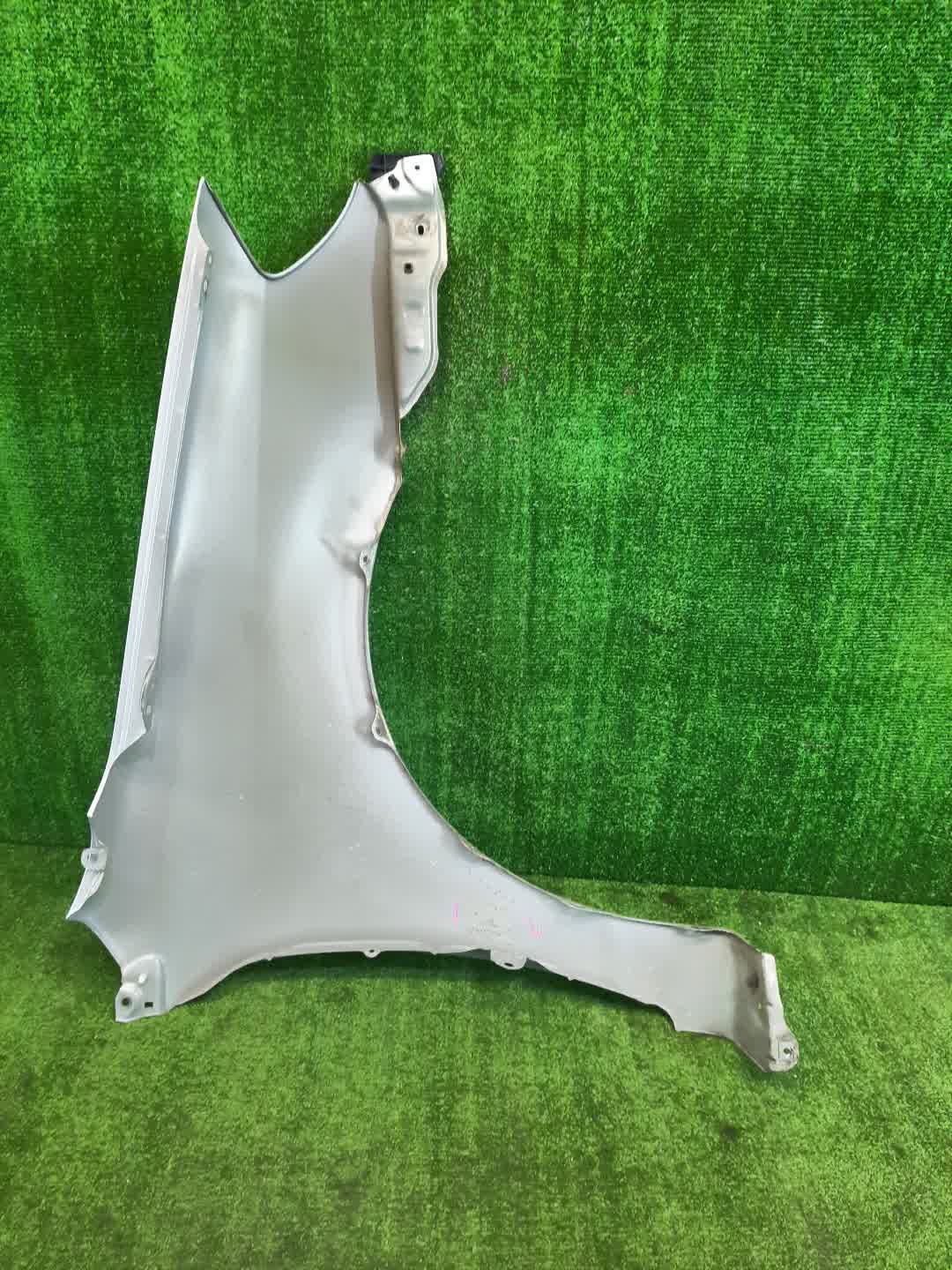 Крыло левое переднее TOYOTA COROLLA RUNX NZE121 3519 5 ракурс