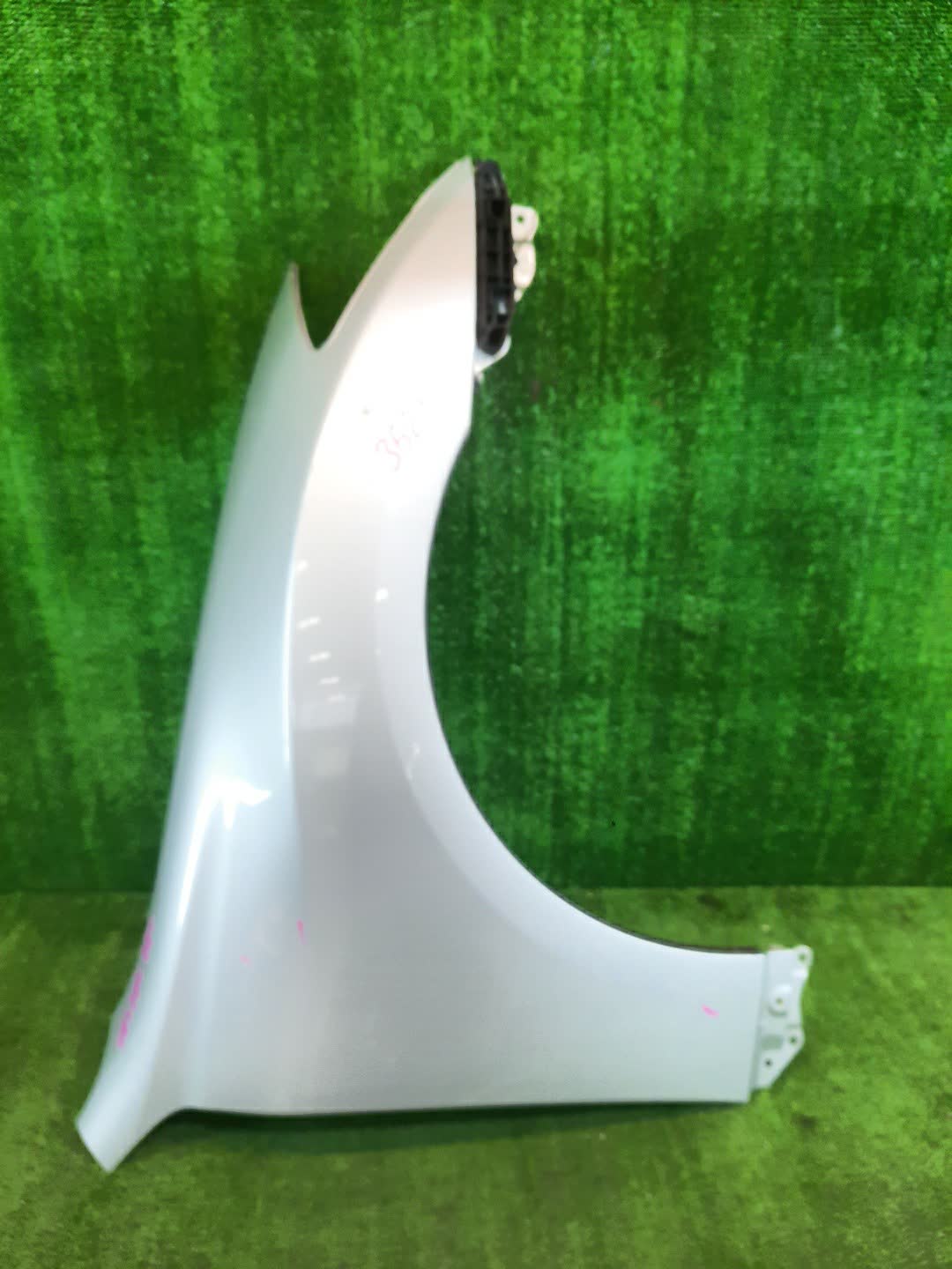 Крыло правое переднее TOYOTA CROWN GRS204 3623 1 ракурс