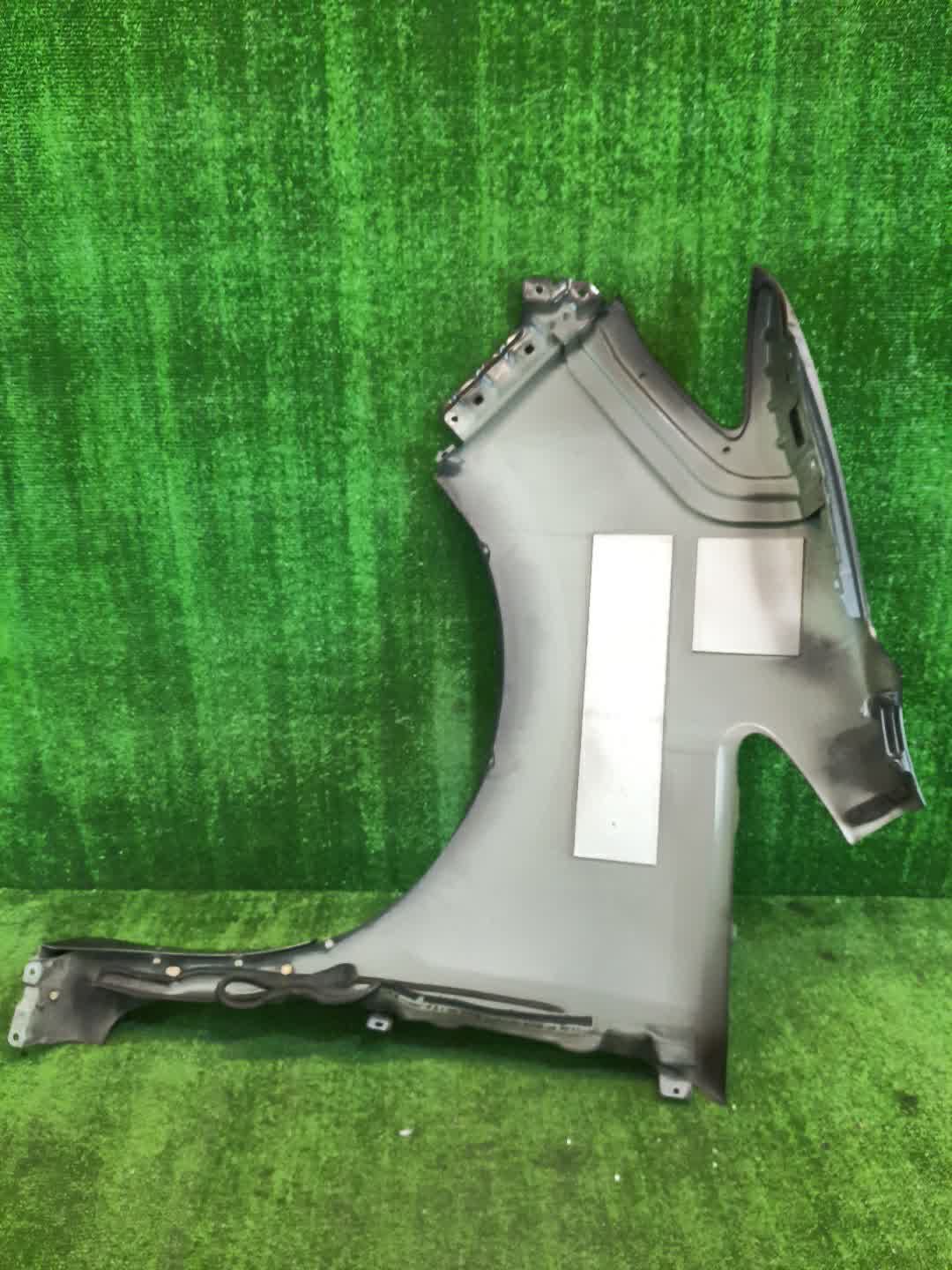 Крыло правое переднее NISSAN SERENA C26 3740 3 ракурс