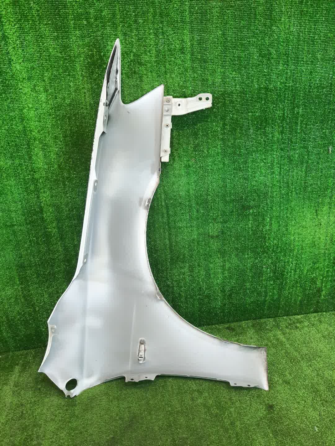 Крыло левое переднее MITSUBISHI LANCER, GALANT FORTIS CY4A, CY2A, CY3A, CY6A, CX6A, CX4A, CX3A 4012 4 ракурс