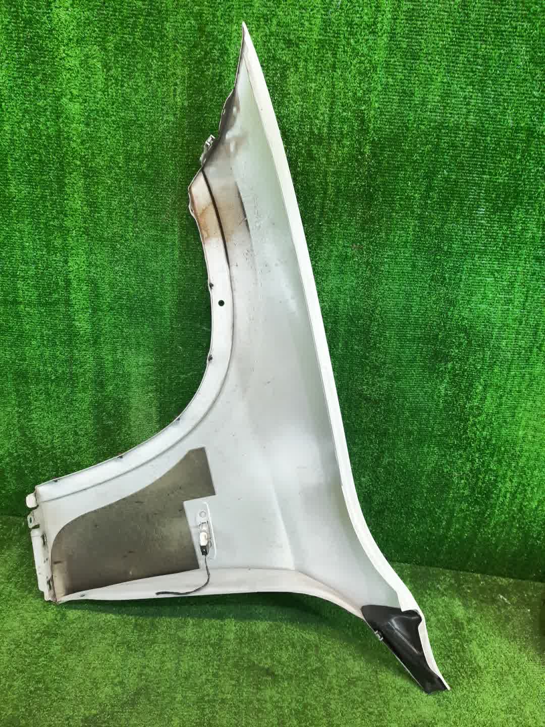 Крыло правое переднее BMW X1 E84 4192 3 ракурс