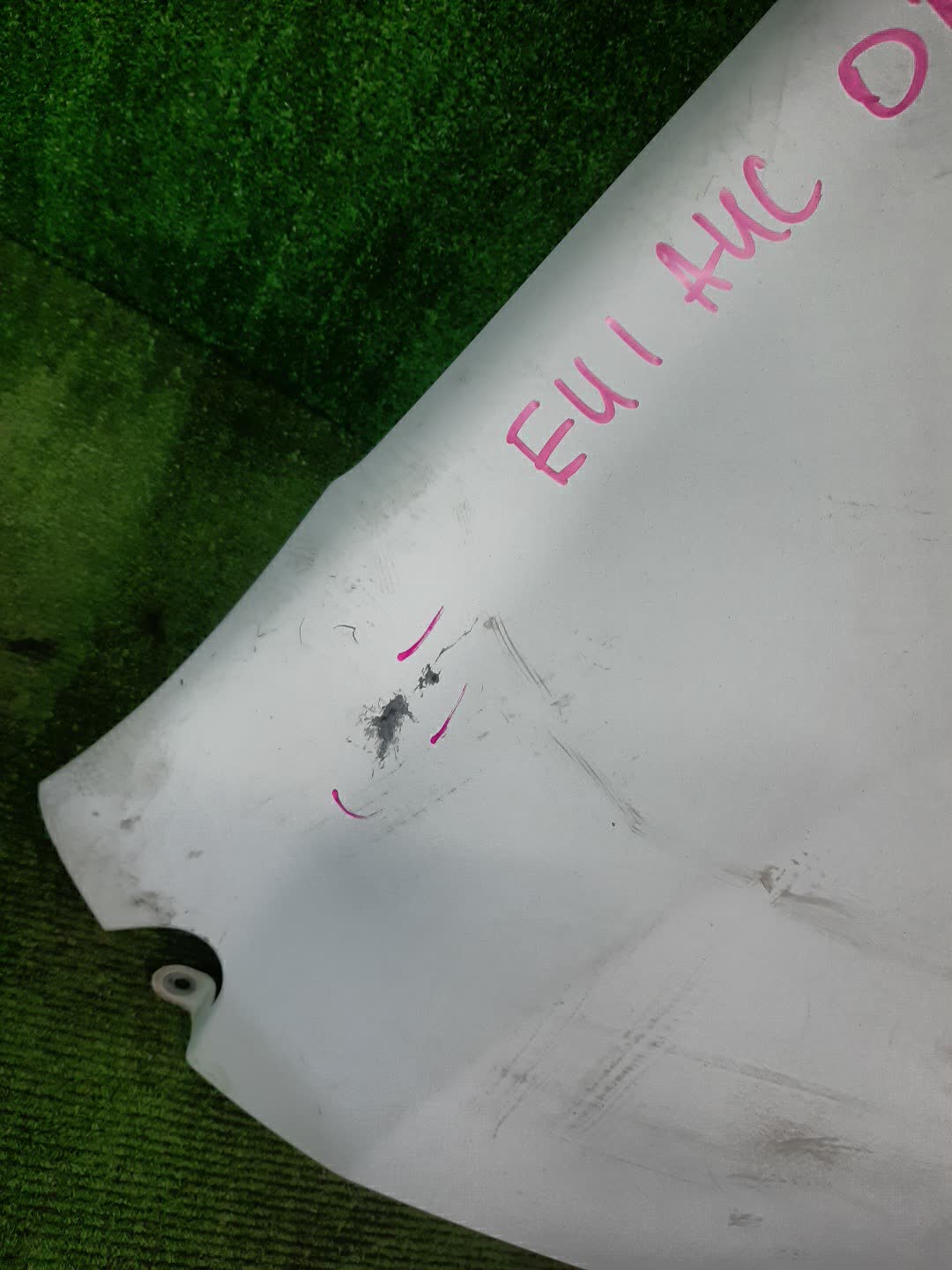 Крыло правое переднее HONDA CIVIC EU3, EU1, EU4, EU2 4307 3 ракурс Крыло правое переднее HONDA CIVIC EU3, EU1, EU4, EU2 4307 3 ракурс