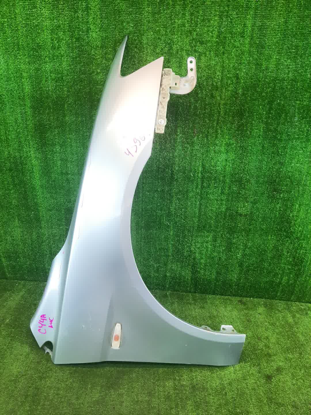 Крыло правое переднее MITSUBISHI LANCER, GALANT FORTIS CY4A, CY2A, CY3A, CY6A, CX6A, CX4A, CX3A 4396 1 ракурс