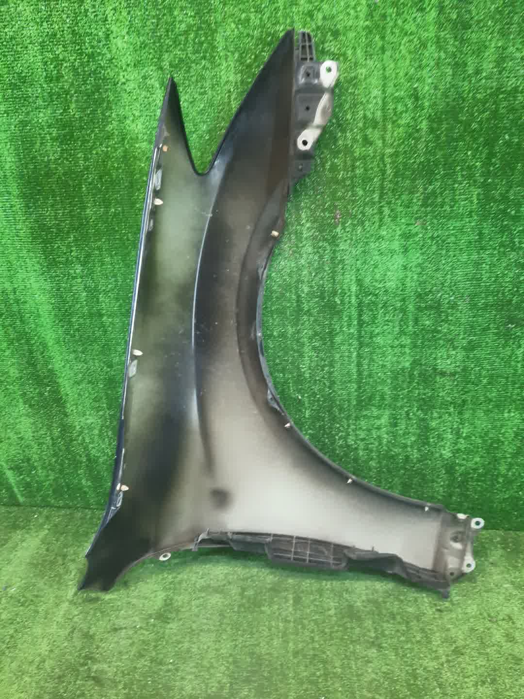 Крыло левое переднее TOYOTA CROWN GRS204 4411 4 ракурс