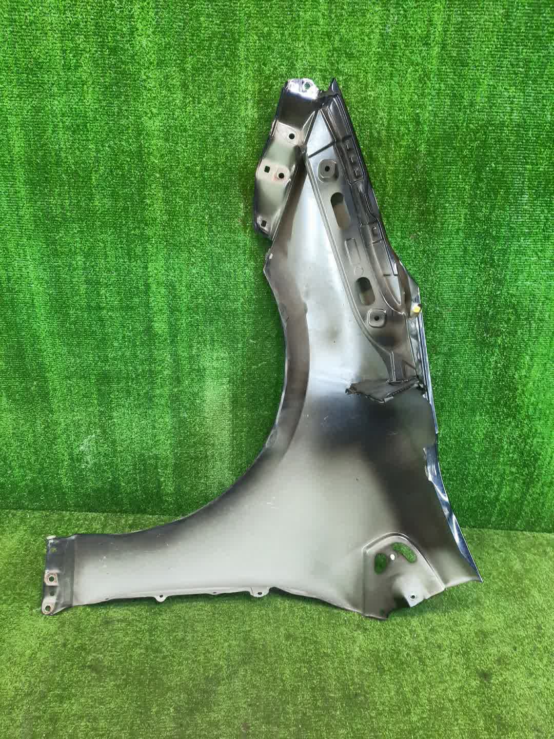 Крыло правое переднее TOYOTA PRIUS ZVW50, ZVW51, ZVW55 4469 4 ракурс