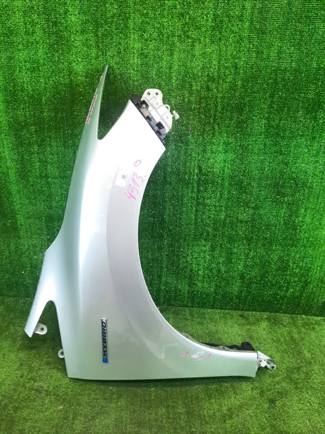 Крыло правое переднее HONDA JADE FR4 4513 1 ракурс