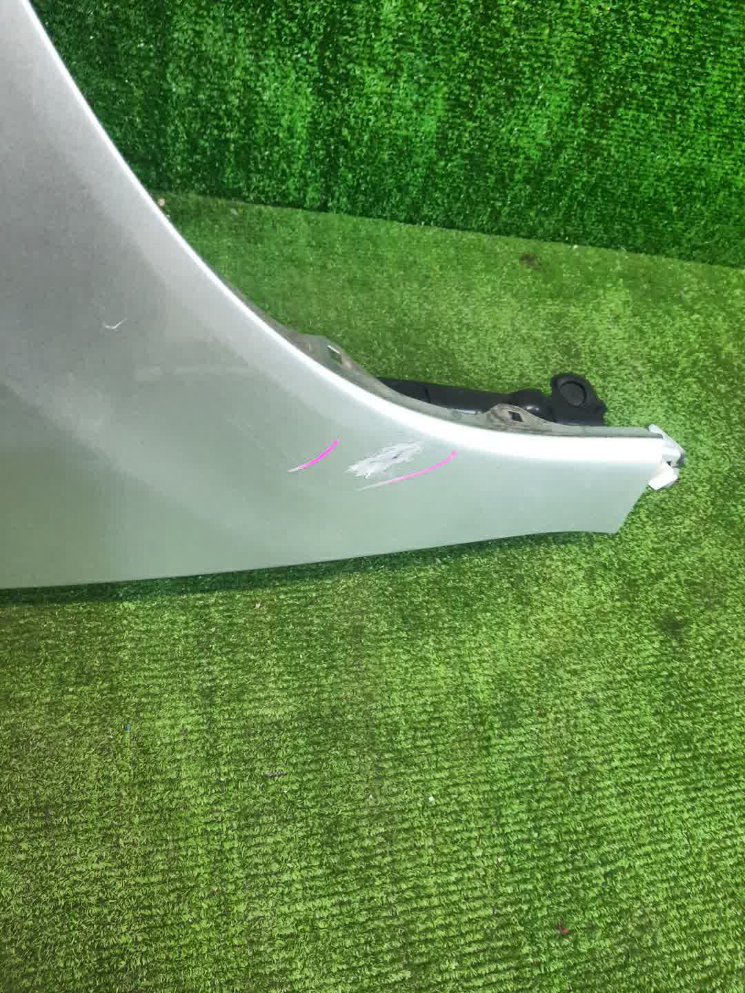 Крыло правое переднее HONDA JADE FR4 4513 2 ракурс