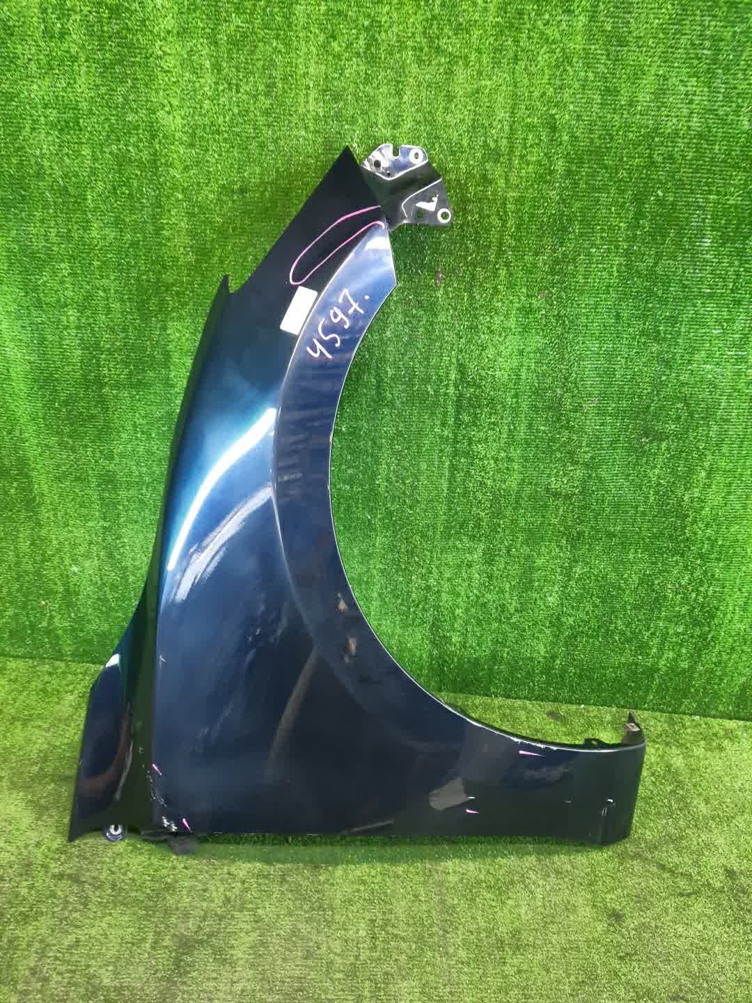 Крыло правое переднее MAZDA DEMIO DJ5AS, DJ3FS, DJ3AS, DJLFS, DJ5FS, DJLAS 4597 1 ракурс