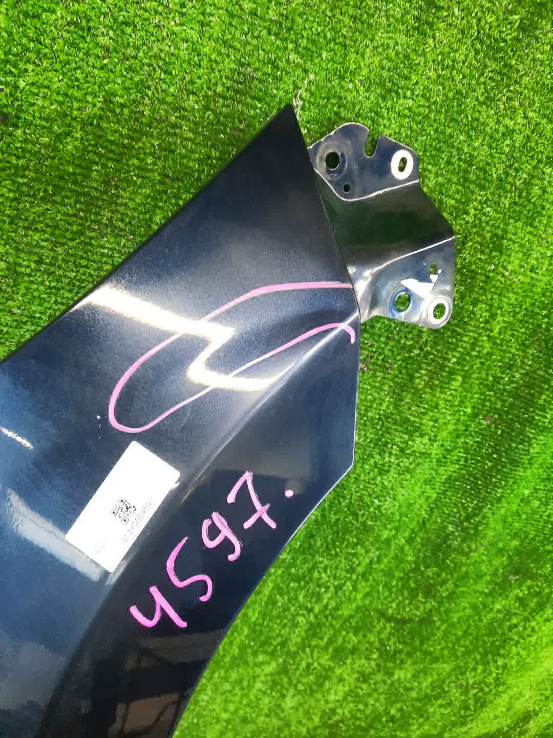 Крыло правое переднее MAZDA DEMIO DJ5AS, DJ3FS, DJ3AS, DJLFS, DJ5FS, DJLAS 4597 2 ракурс