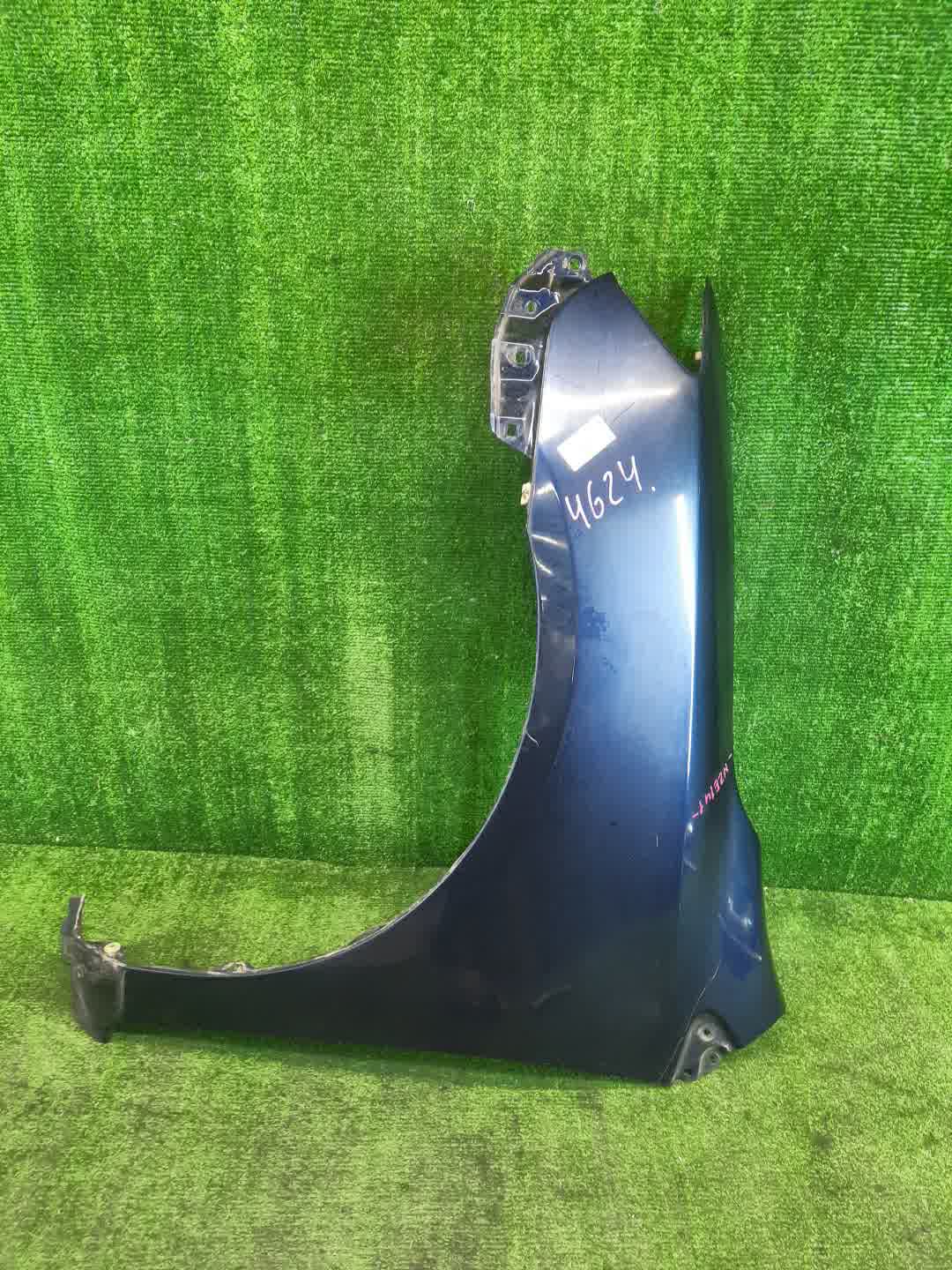 Крыло левое переднее TOYOTA COROLLA FIELDER, COROLLA  AXIO ZRE144G, ZRE142G, NZE144G, NZE141G, NZE141, NZE144, ZRE142, ZRE144 4624 1 ракурс