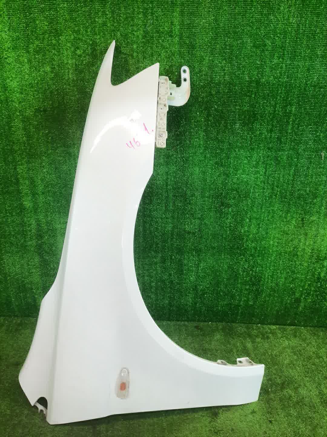 Крыло правое переднее MITSUBISHI LANCER, GALANT FORTIS CY4A, CY2A, CY3A, CY6A, CX6A, CX4A, CX3A 4671 1 ракурс