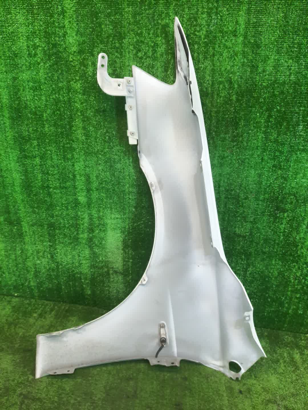 Крыло правое переднее MITSUBISHI LANCER, GALANT FORTIS CY4A, CY2A, CY3A, CY6A, CX6A, CX4A, CX3A 4671 2 ракурс