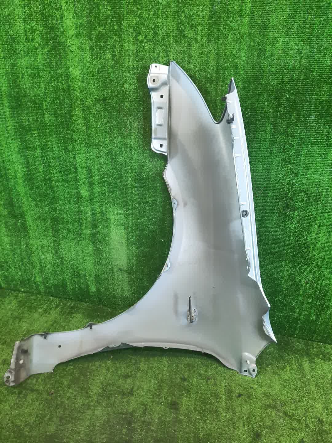 Крыло правое переднее TOYOTA ALLEX, COROLLA RUNX ZZE124, NZE121, ZZE122, ZZE123, NZE124 4712 5 ракурс