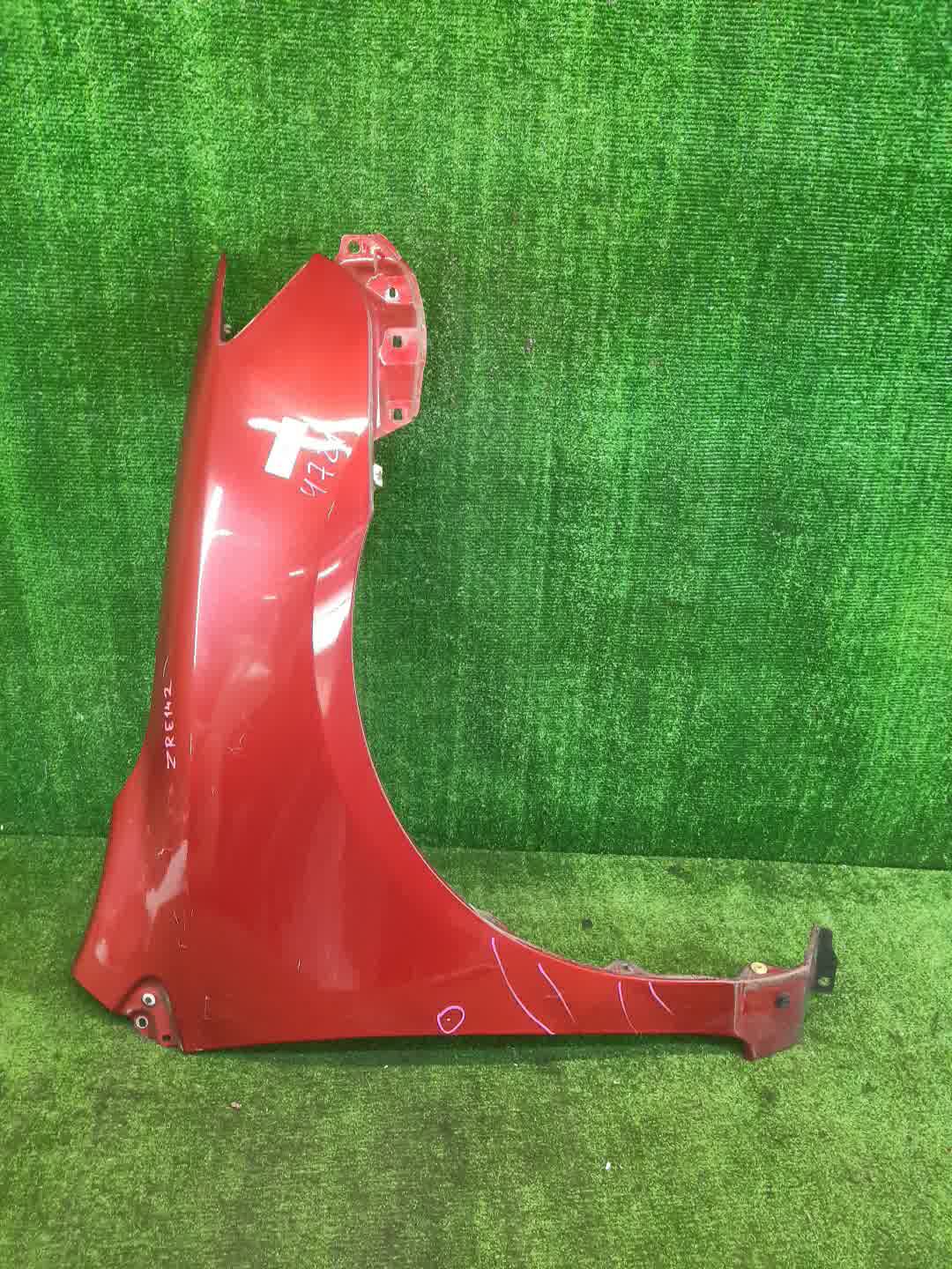 Крыло правое переднее TOYOTA COROLLA FIELDER, COROLLA  AXIO ZRE144G, ZRE142G, NZE144G, NZE141G, NZE141, NZE144, ZRE142, ZRE144 4721 1 ракурс