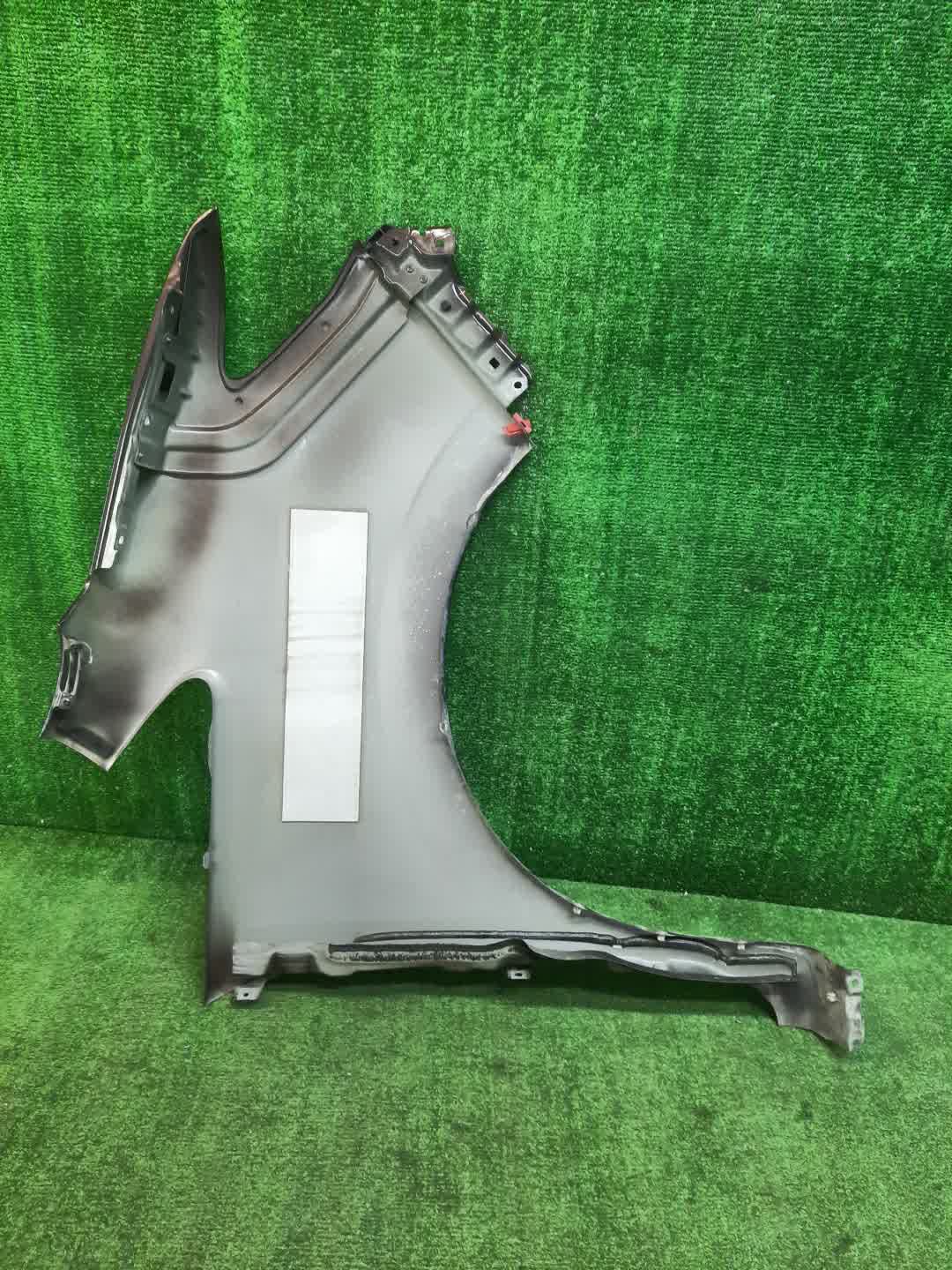 Крыло левое переднее NISSAN SERENA C26 5064 3 ракурс