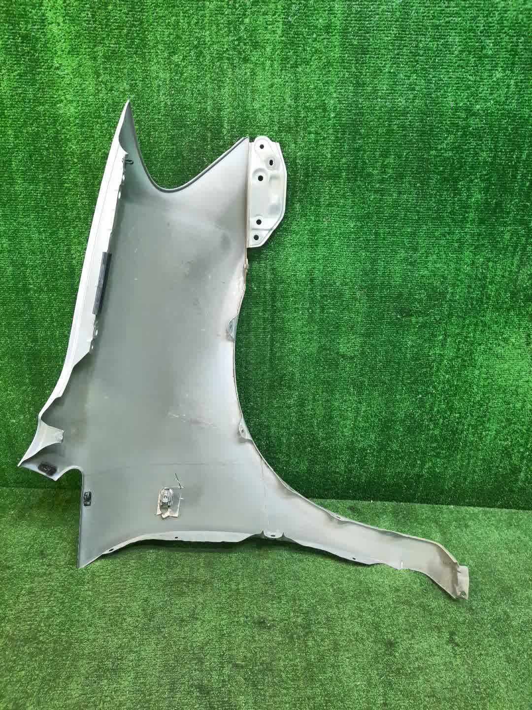 Крыло левое переднее TOYOTA IPSUM ACM21W, ACM26W 5080 3 ракурс