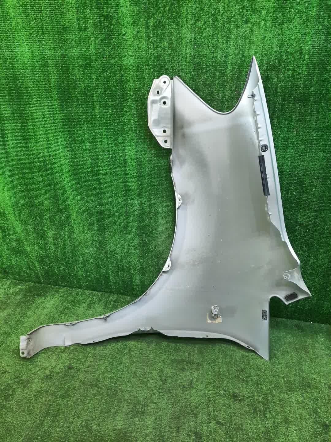 Крыло правое переднее TOYOTA IPSUM ACM21W, ACM26W 5094 3 ракурс