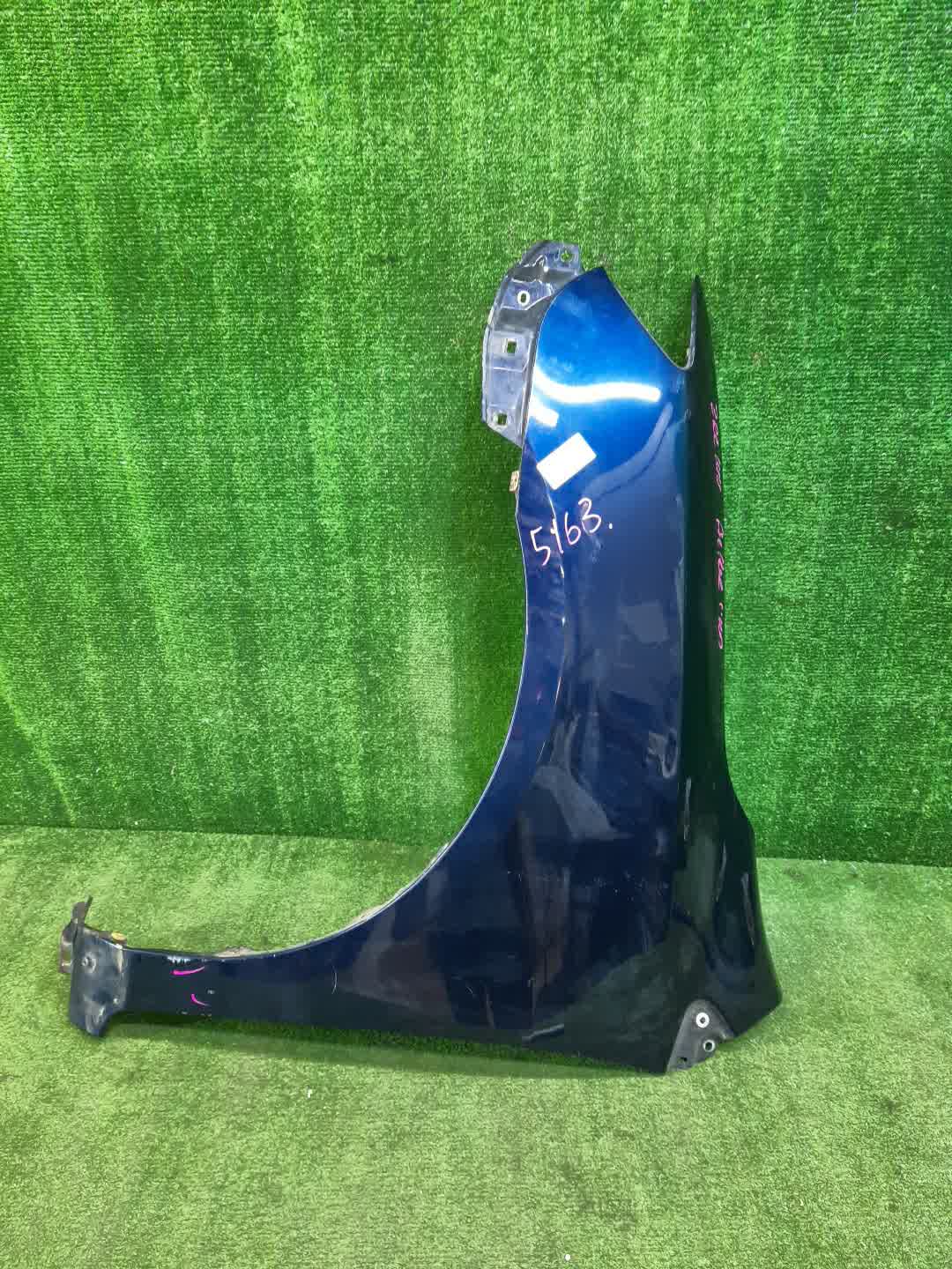 Крыло левое переднее TOYOTA COROLLA FIELDER, COROLLA  AXIO ZRE144G, ZRE142G, NZE144G, NZE141G, NZE141, NZE144, ZRE142, ZRE144 5163 1 ракурс