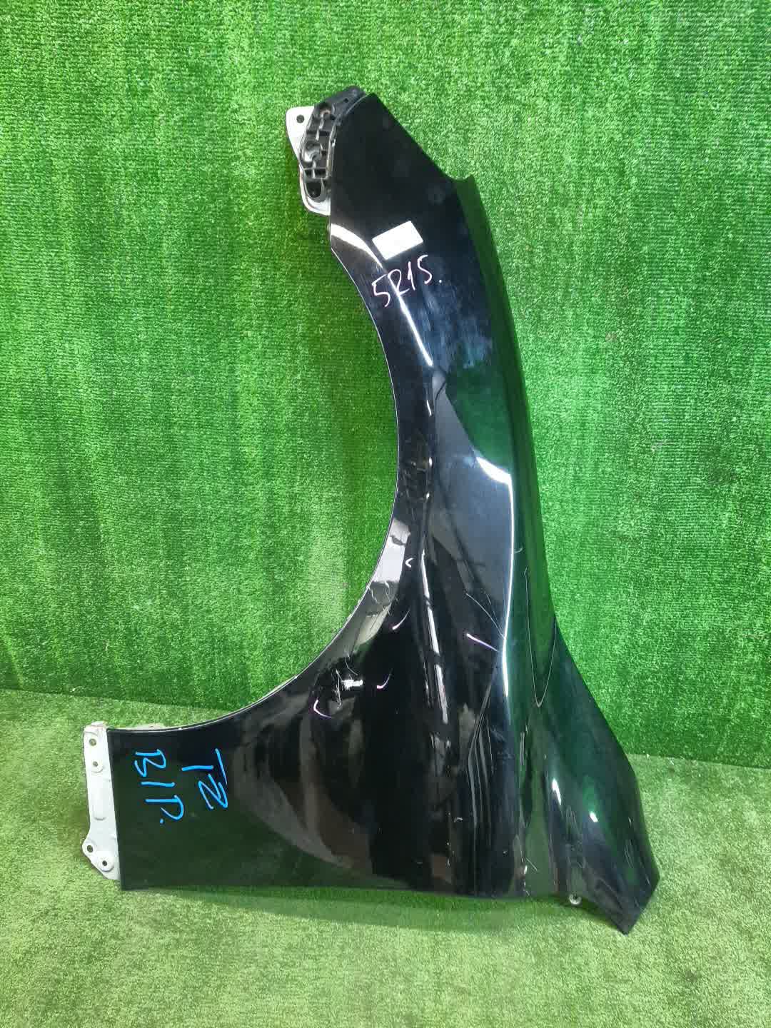 Крыло левое переднее TOYOTA MARK X GRX130, GRX133, GRX135 5215 1 ракурс