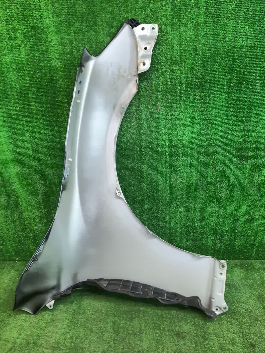 Крыло левое переднее TOYOTA MARK X GRX130, GRX133, GRX135 5215 4 ракурс