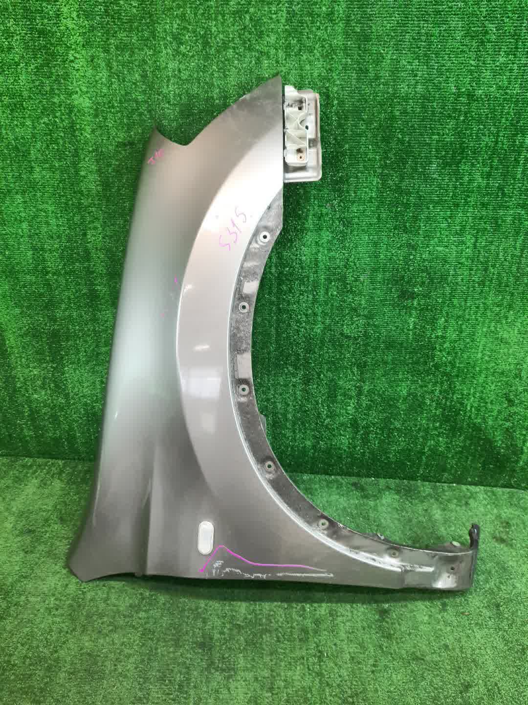 Крыло правое переднее NISSAN DUALIS J10, KNJ10, KJ10, NJ10 5315 1 ракурс